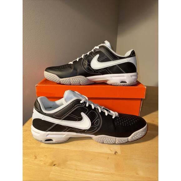Size 15 Nike Courtballistec 4.1 Black/white/Pure Platinum Lightly Used OG BOX main image 8